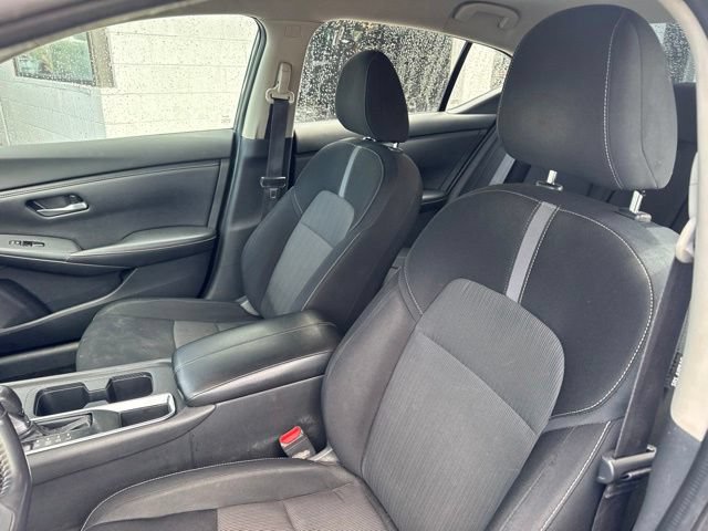 Used 2020 Nissan Sentra SV w/ Lighting Package FWD image 10