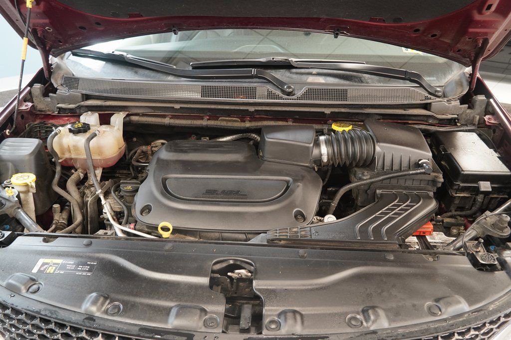 Used 2020 Chrysler Pacifica Touring-L Plus image 15