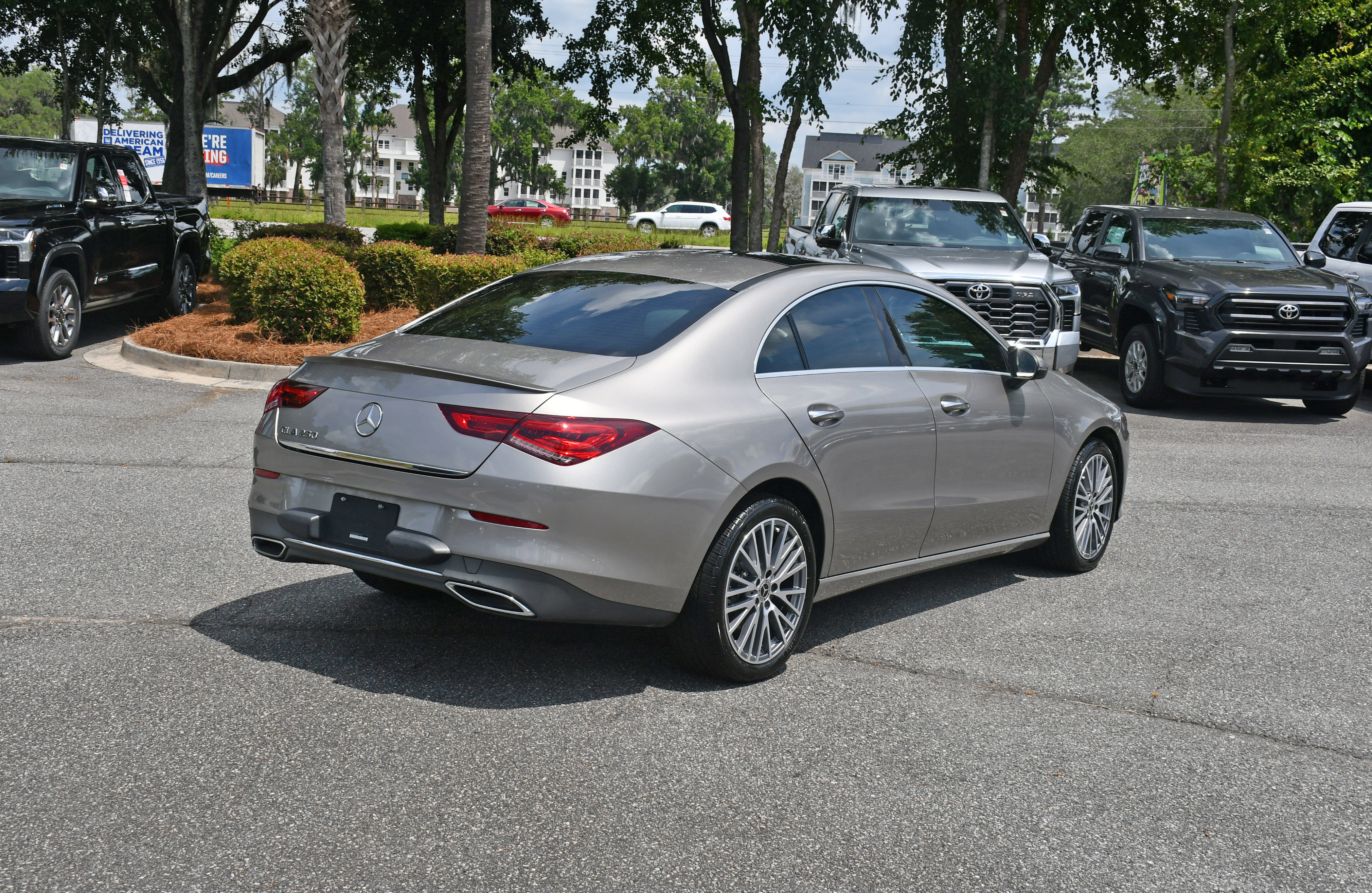 Used 2021 Mercedes-Benz CLA 250 image 4