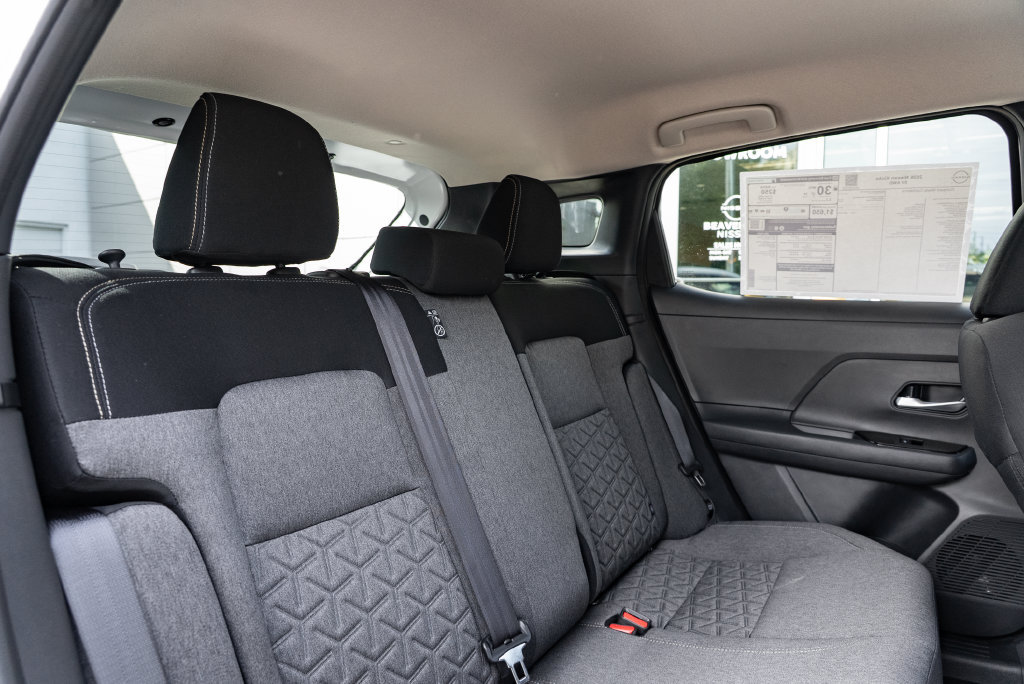 New 2026 Nissan Kicks SV AWD/4WD image 25