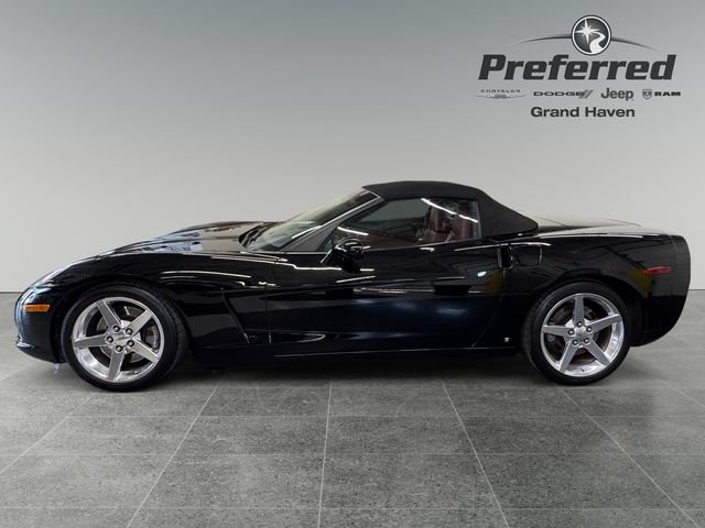 Used 2006 Chevrolet Corvette Convertible w/ Preferred Equipment Group RWD image 11