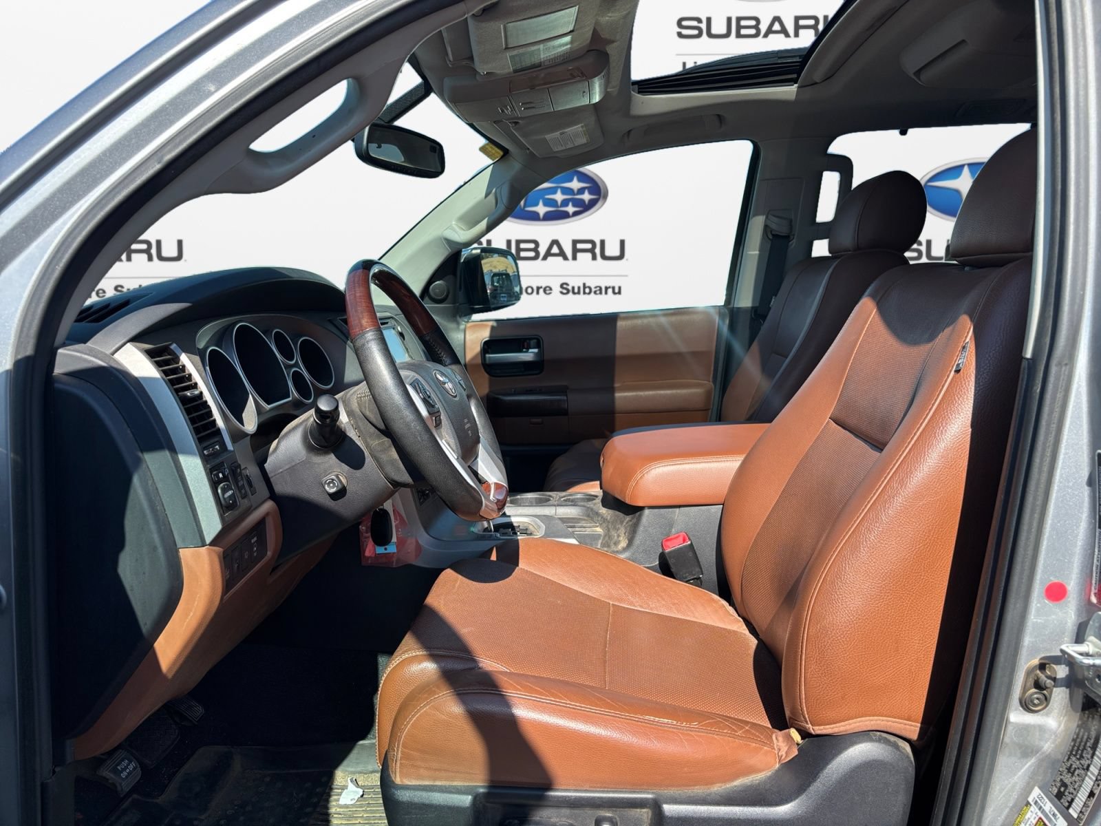 Used 2016 Toyota Sequoia Platinum AWD/4WD image 10