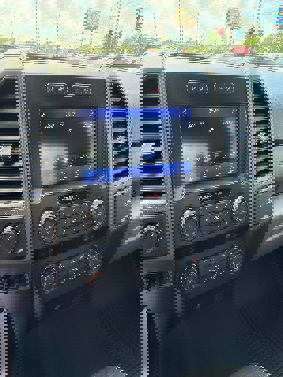 Used 2020 Ford F250 XL w/ STX Appearance Package image 17