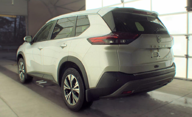 Used 2023 Nissan Rogue SV AWD/4WD image 11