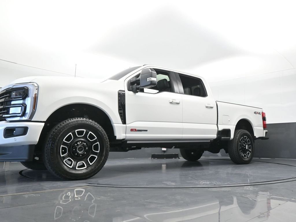 Used 2026 Ford F250 Platinum AWD/4WD image 65