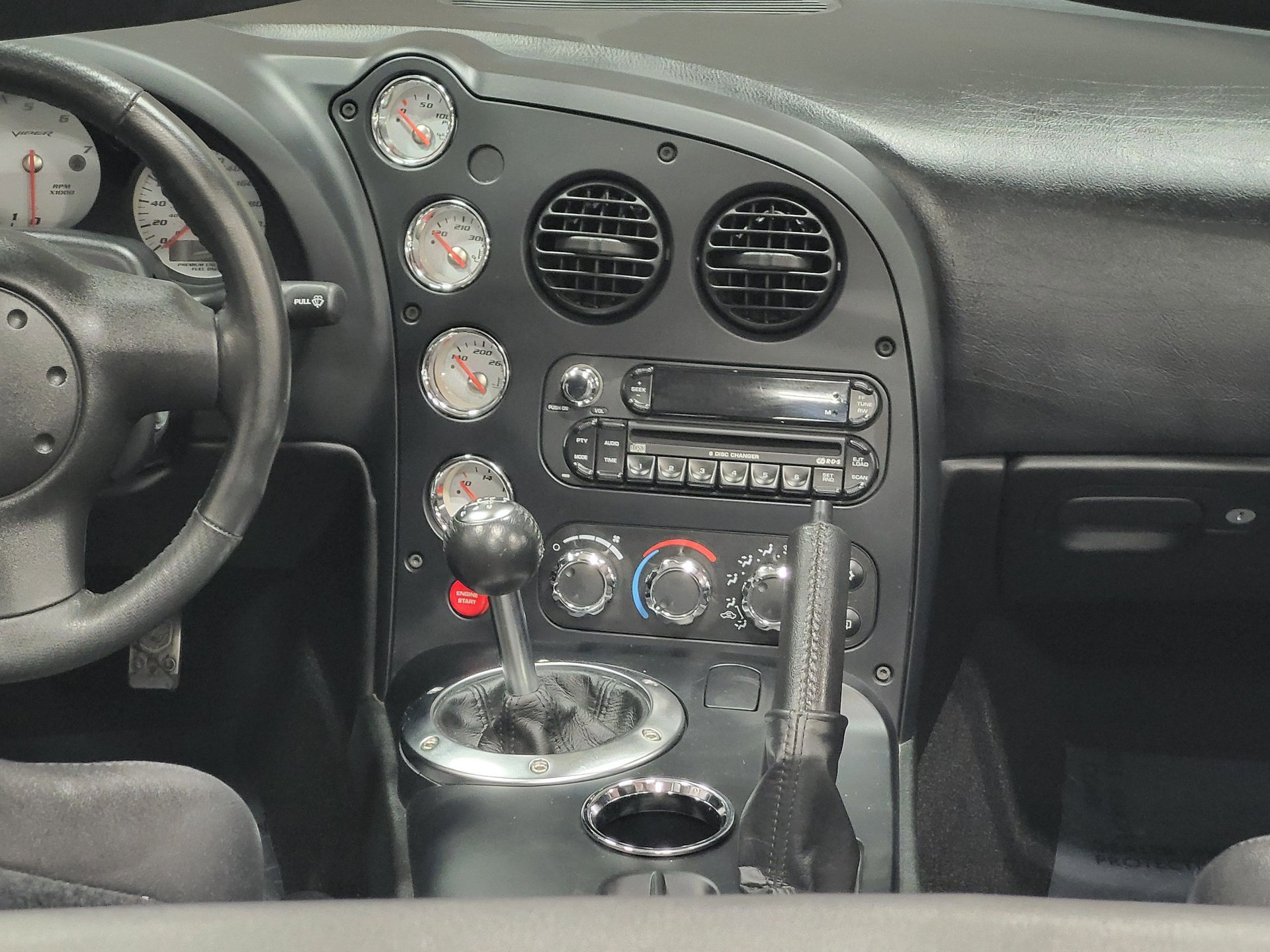 Used 2005 Dodge Viper SRT-10 image 33