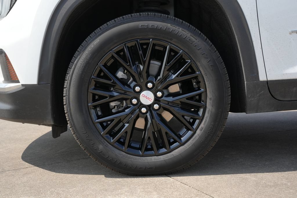 Used 2026 GMC Acadia Elevation w/ Elevation Premium Package FWD image 28