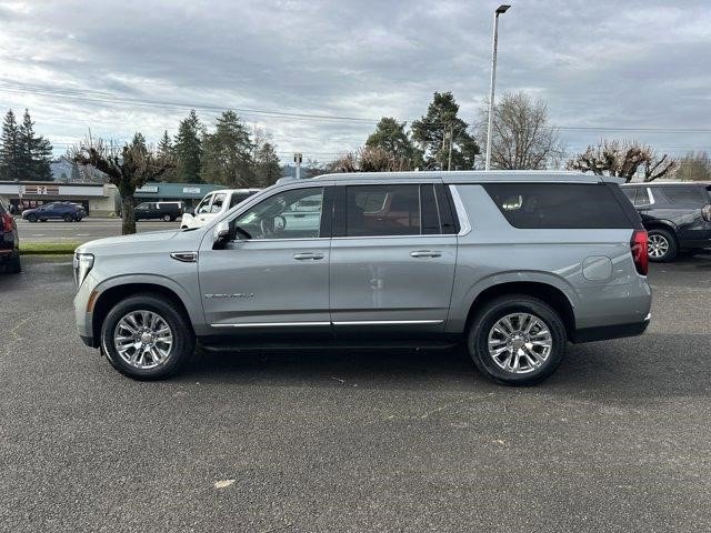 Certified 2025 GMC Yukon XL Denali image 2