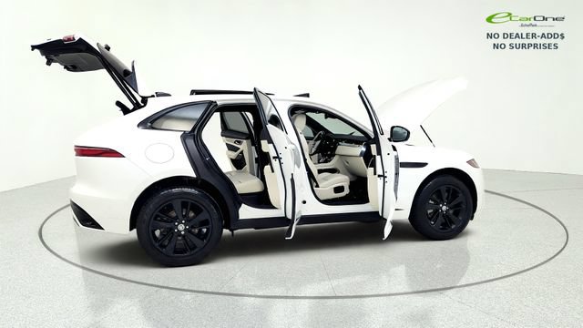 Used 2026 Jaguar F-PACE R-Dynamic S AWD/4WD image 19