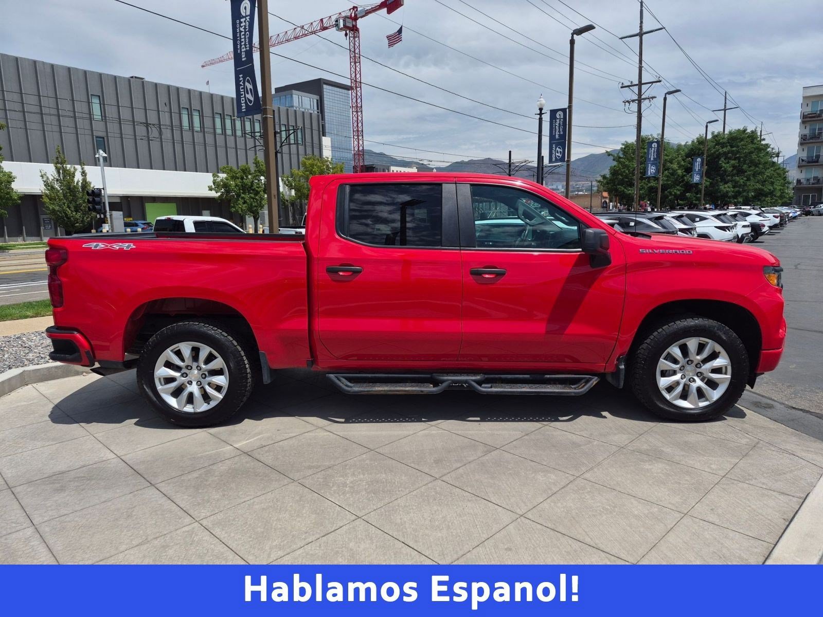 Used 2022 Chevrolet Silverado 1500 Custom AWD/4WD image 2
