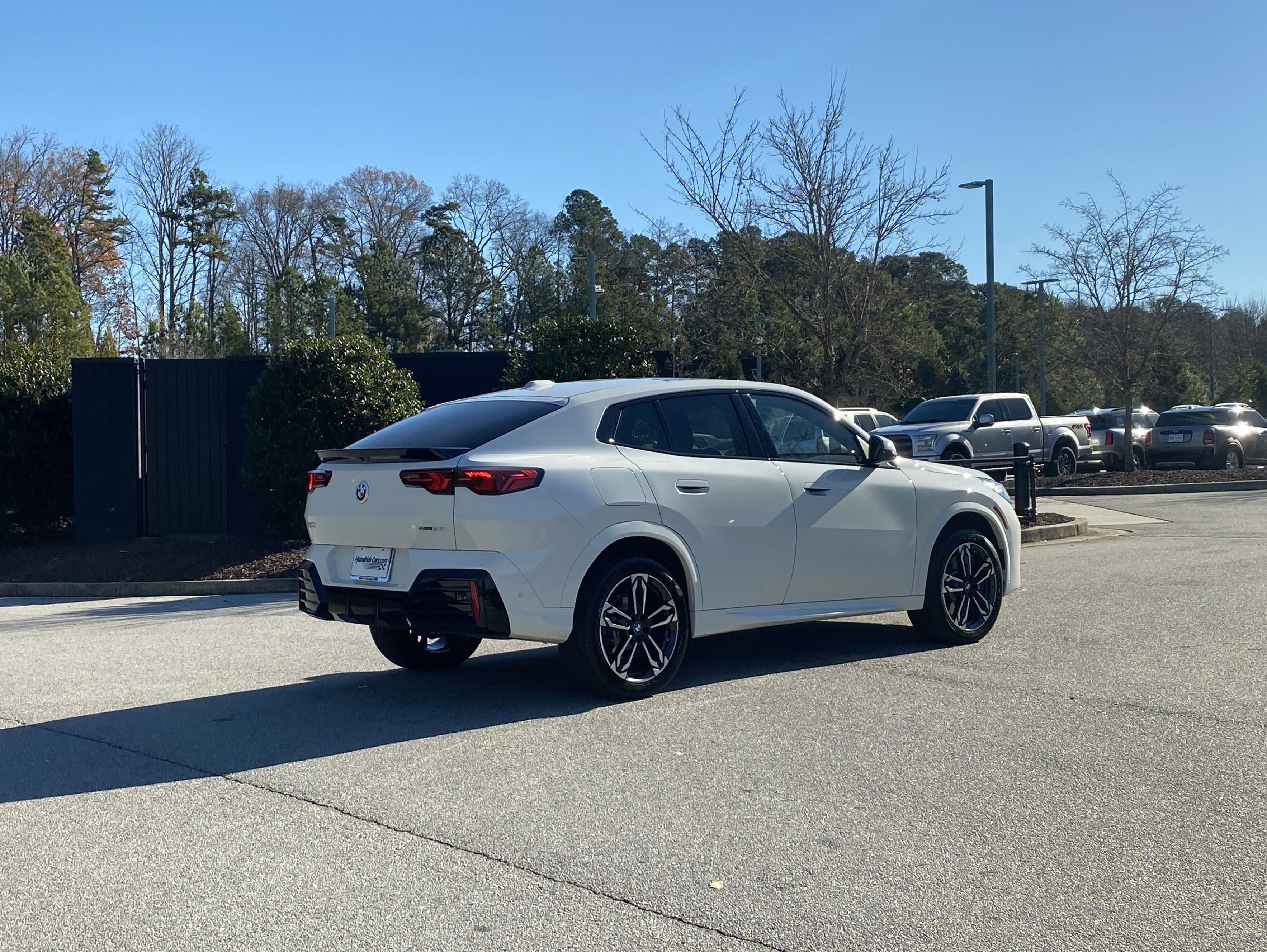 Used 2026 BMW X2 xDrive28i w/ Technology Package image 3