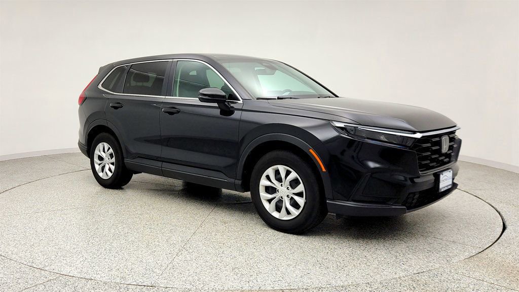 Used 2025 Honda CR-V LX image 3