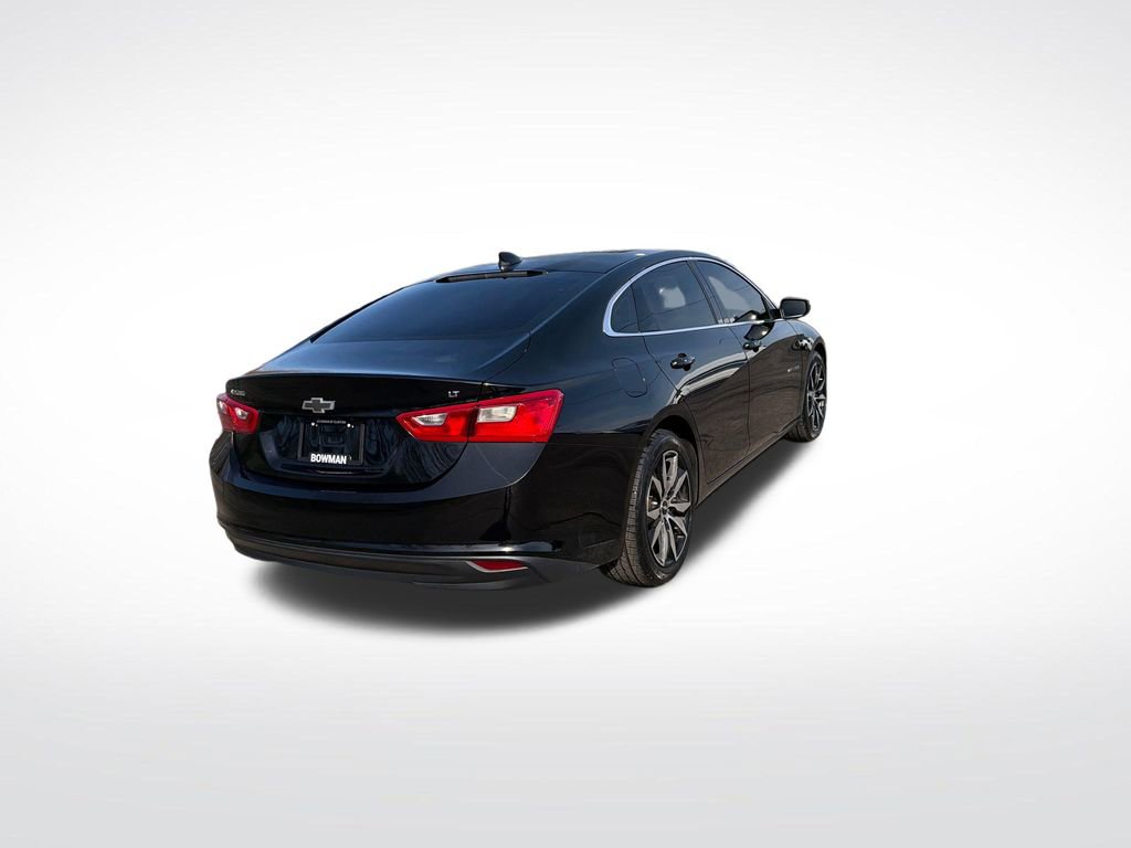 Used 2017 Chevrolet Malibu LT image 14