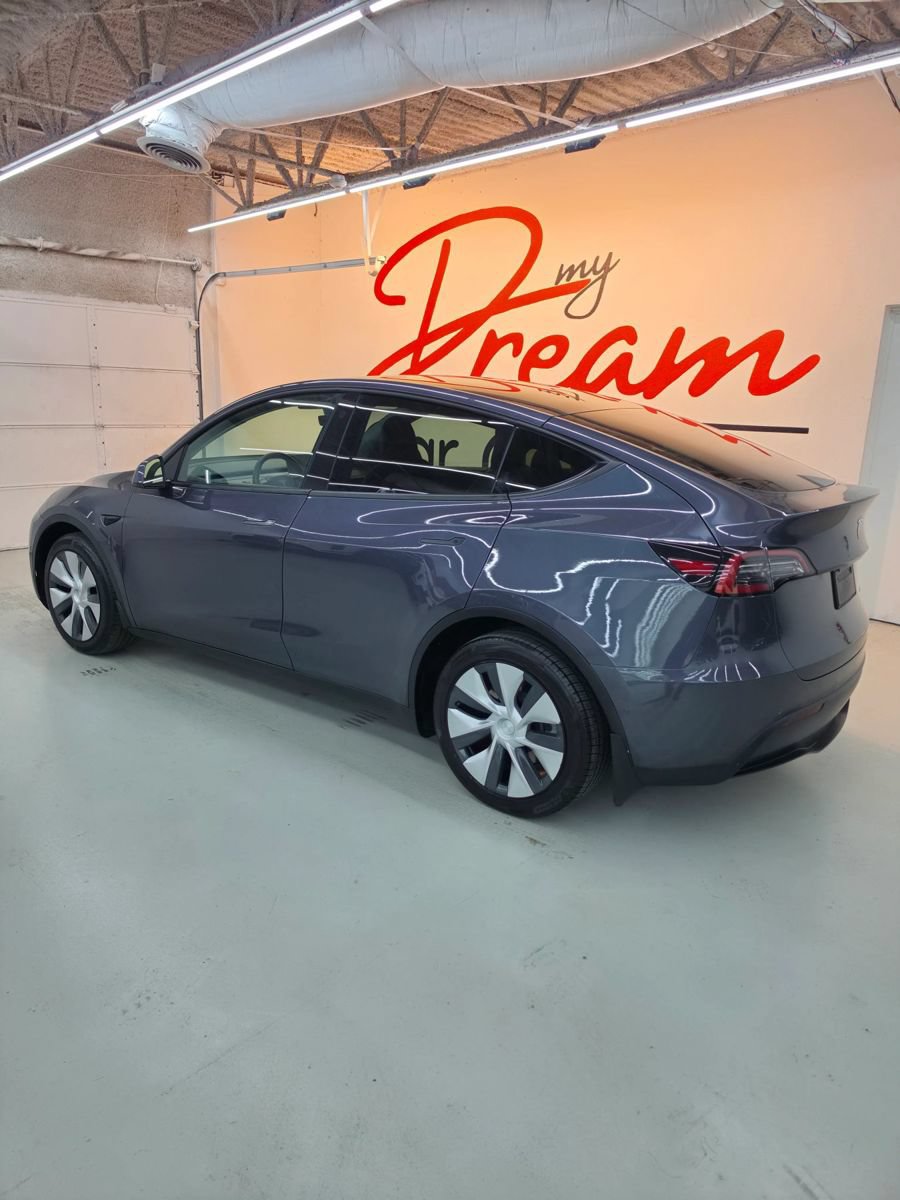 Used 2021 Tesla Model Y Long Range AWD/4WD image 4