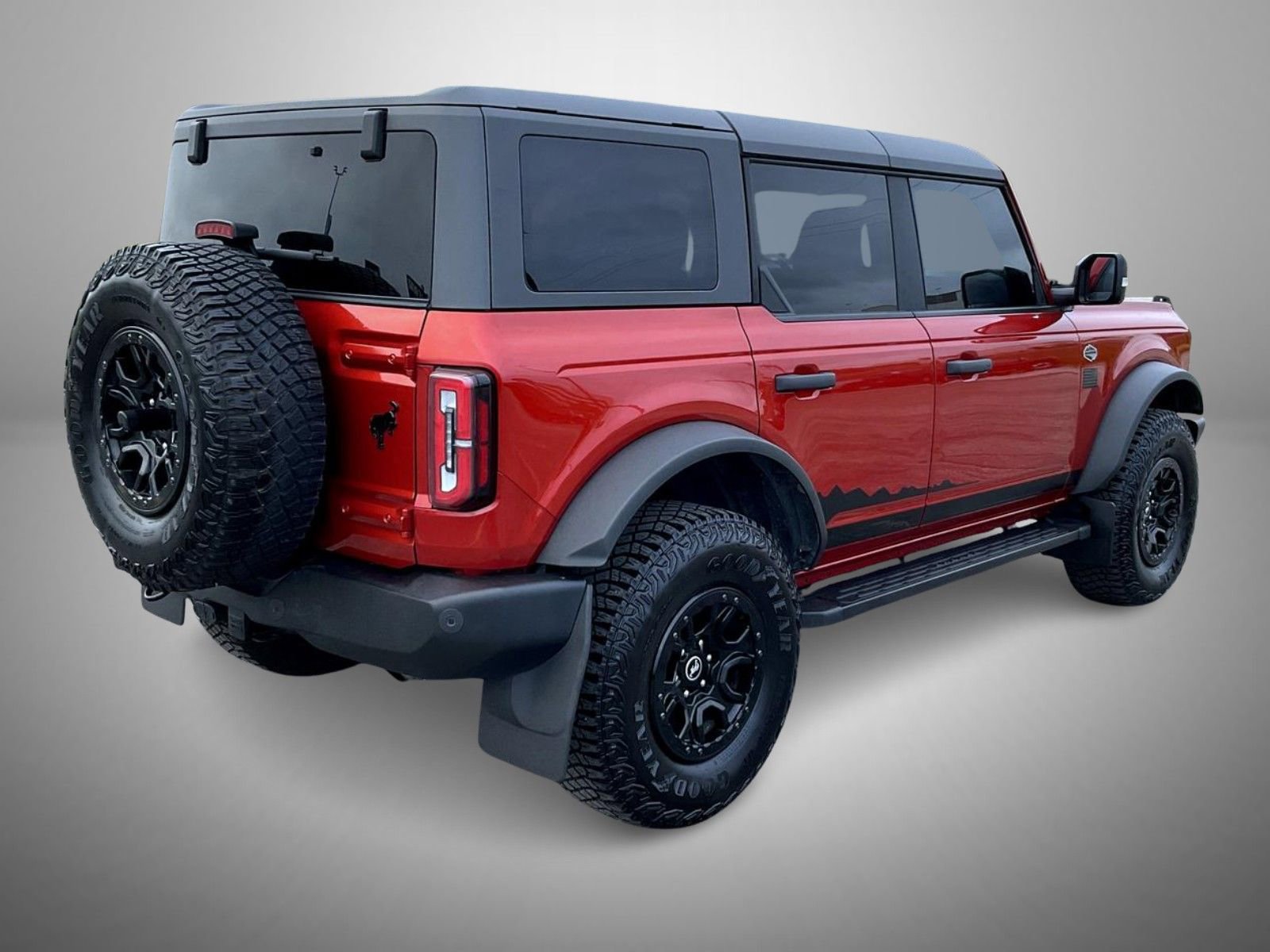 Used 2023 Ford Bronco Wildtrak image 5