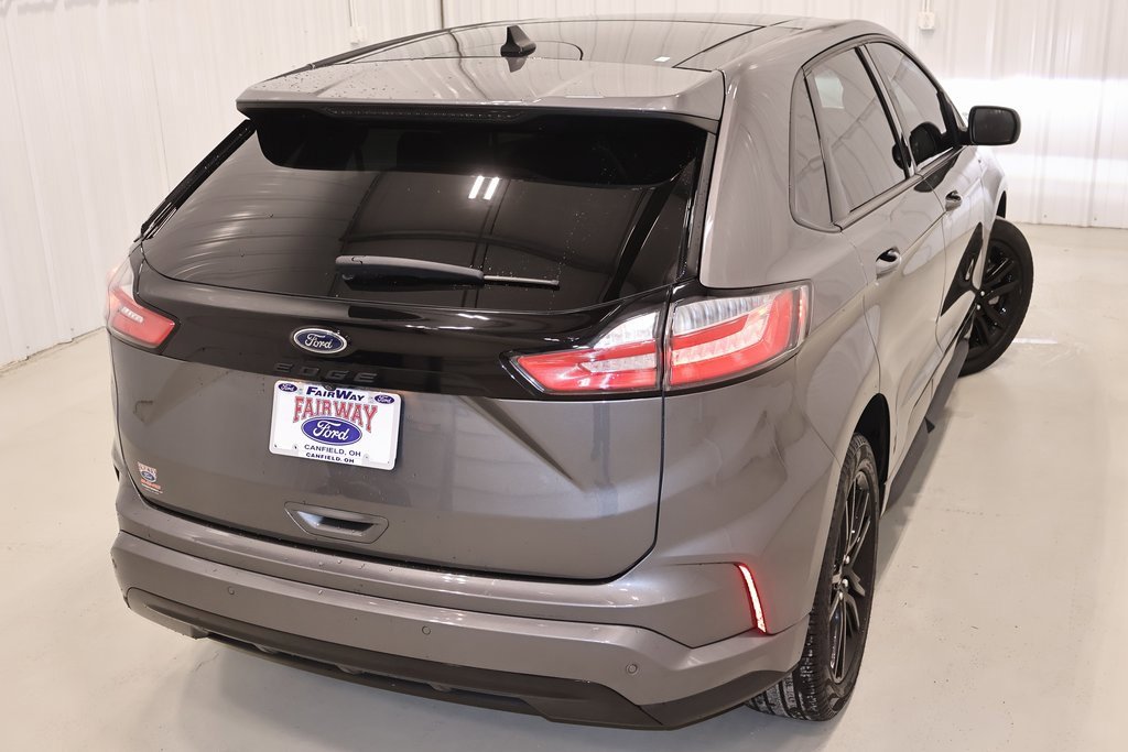 Certified 2023 Ford Edge ST-Line image 44
