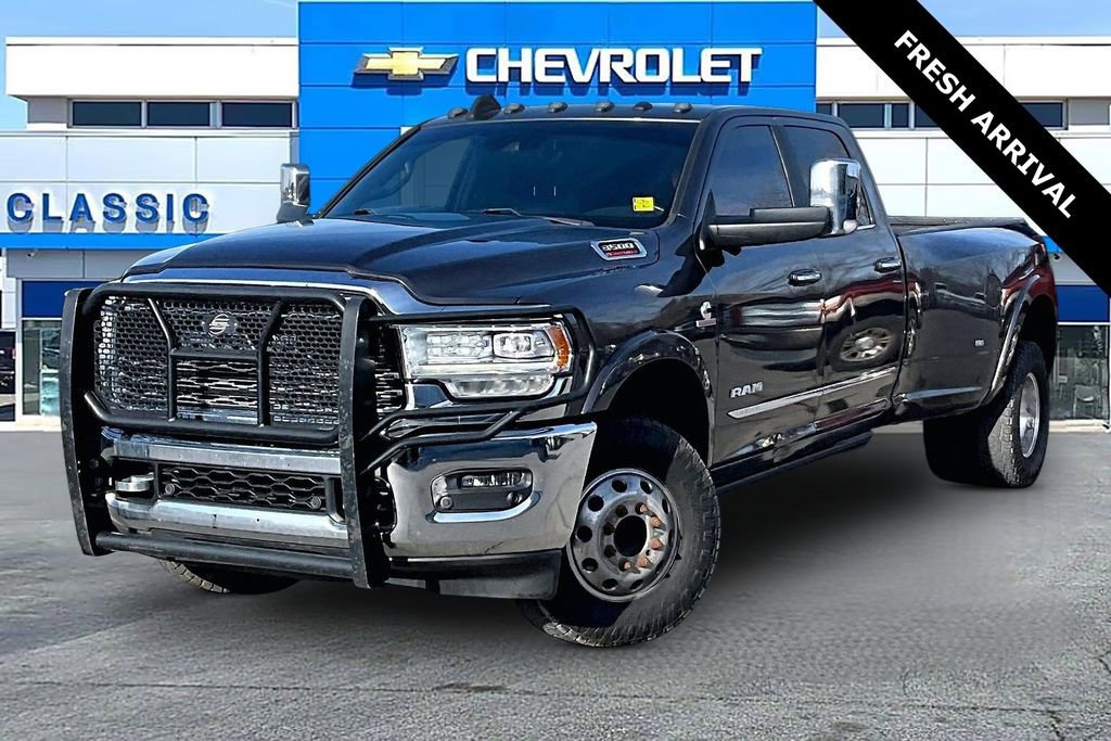 Used 2019 RAM 3500 Limited image 3