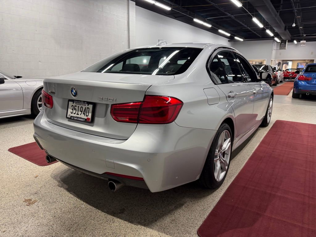 Used 2017 BMW 340i xDrive Sedan AWD/4WD image 13