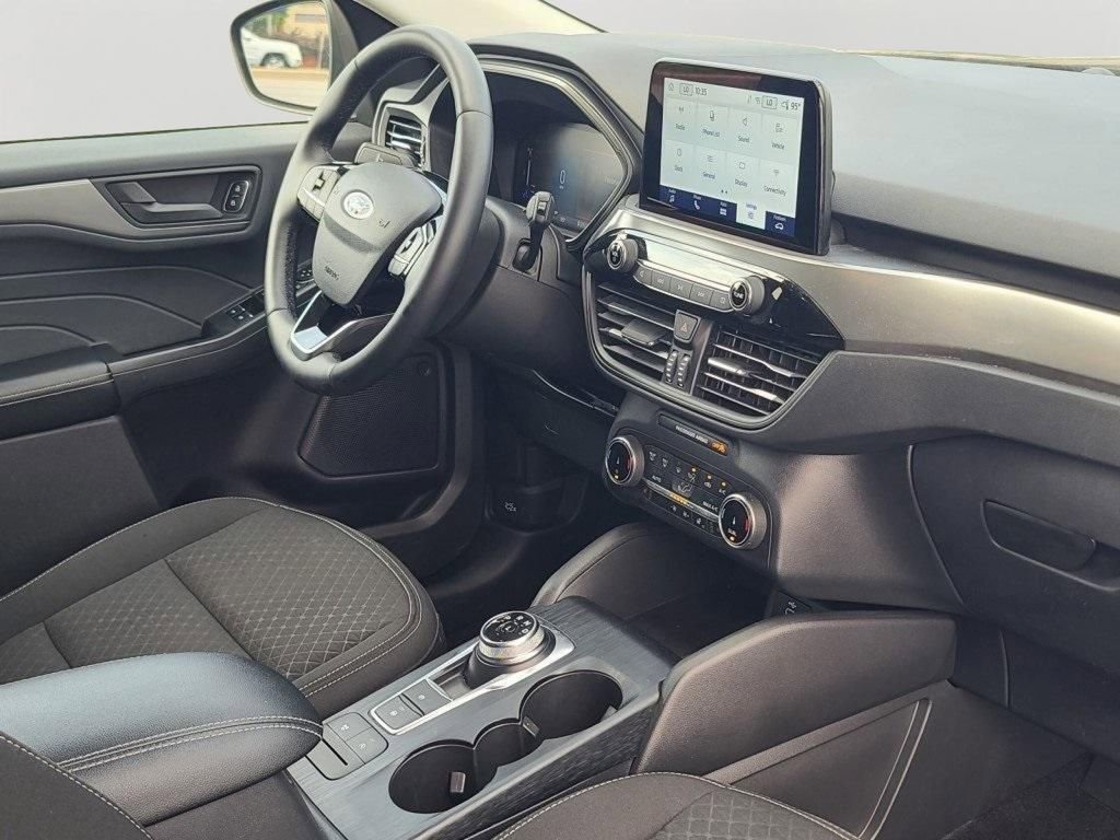 Used 2024 Ford Escape Active image 9