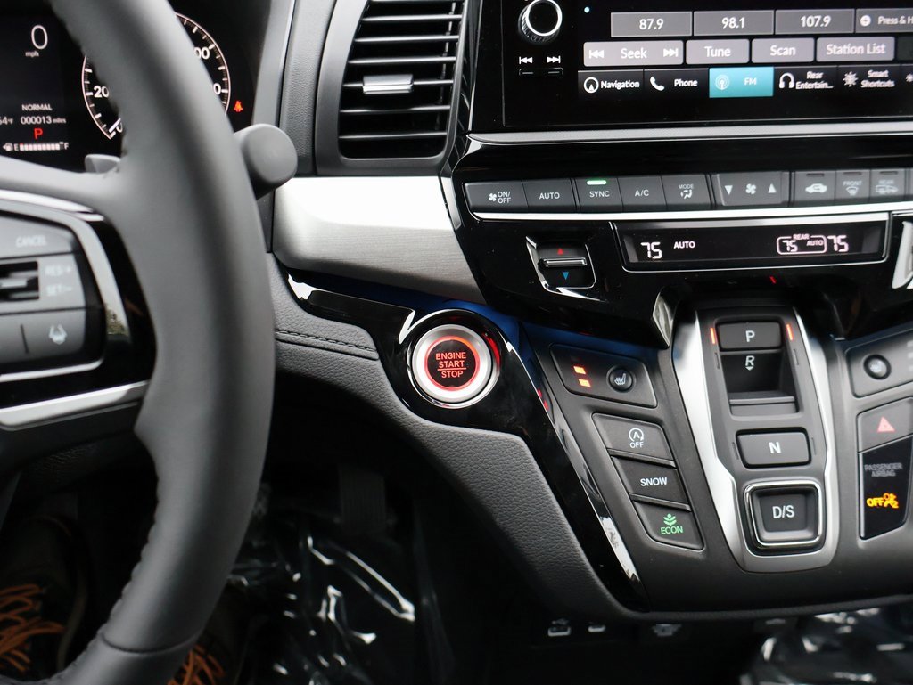 New 2026 Honda Odyssey Touring image 30