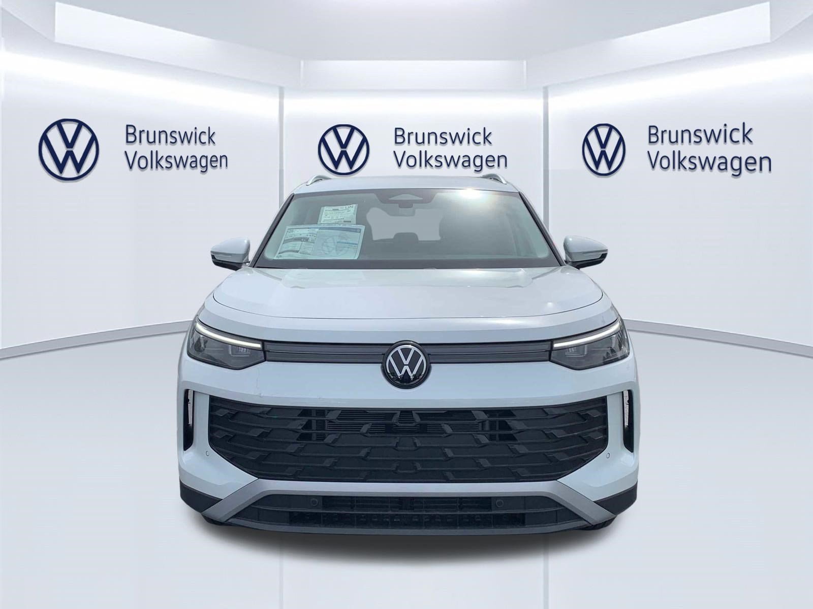 New 2026 Volkswagen Tiguan S AWD/4WD image 2