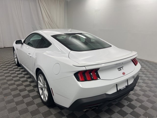 Used 2024 Ford Mustang GT Premium image 6