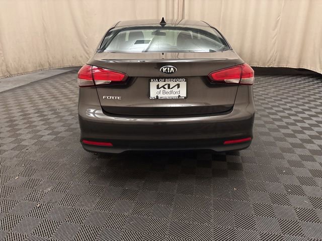 Certified 2018 Kia Forte LX image 6