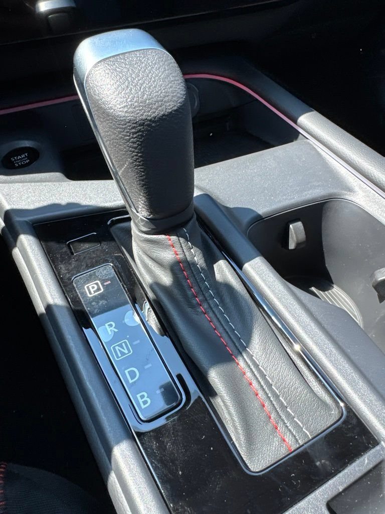 New 2026 Nissan Sentra SR w/ Floor Mat Package FWD image 12
