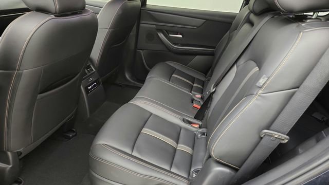 Used 2025 MAZDA CX-90 3.3 Turbo w/ Select Package image 16