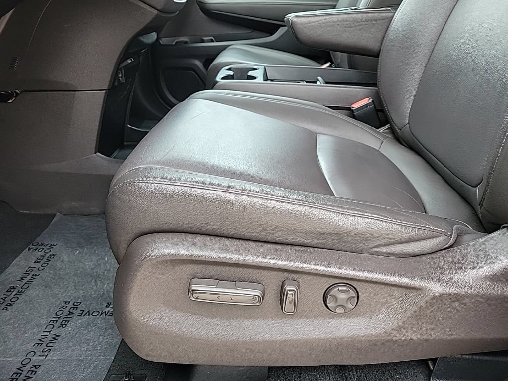 Used 2019 Honda Odyssey EX-L image 13