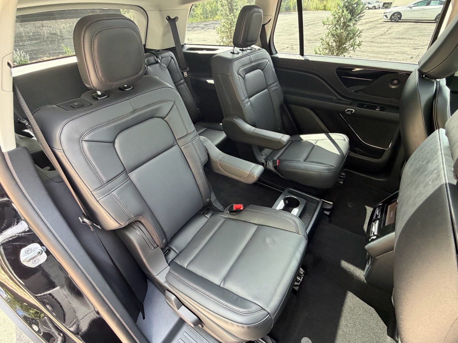 New 2026 Lincoln Aviator Reserve AWD/4WD image 15