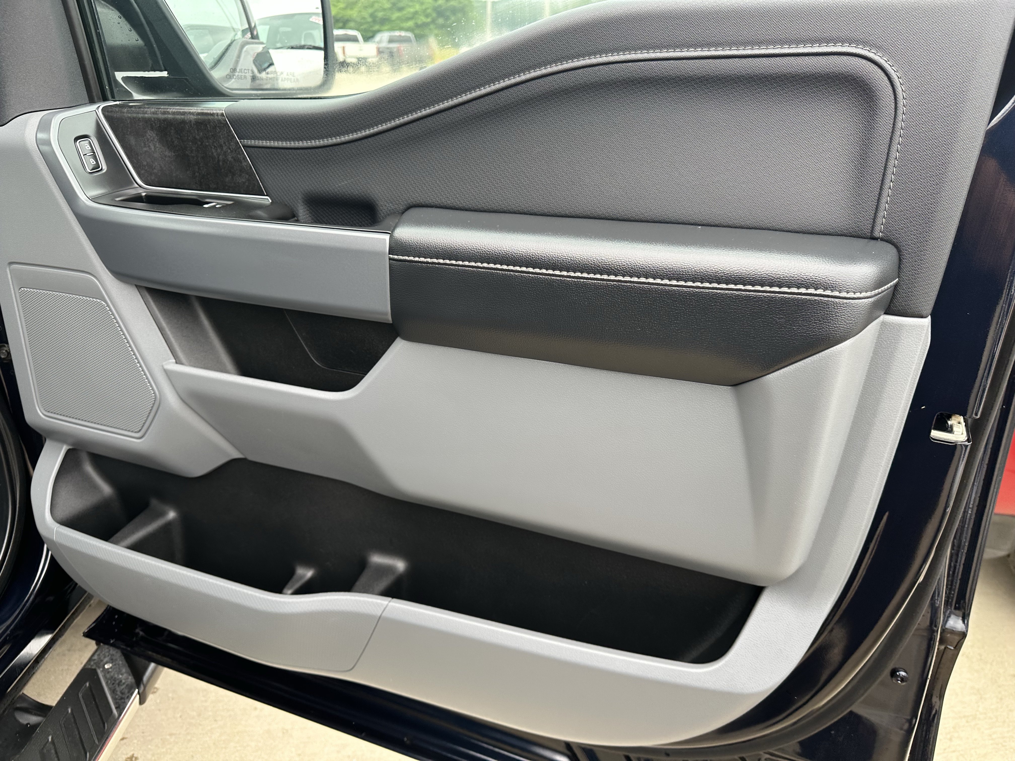 Used 2022 Ford F150 XLT w/ Equipment Group 302A High AWD/4WD image 14