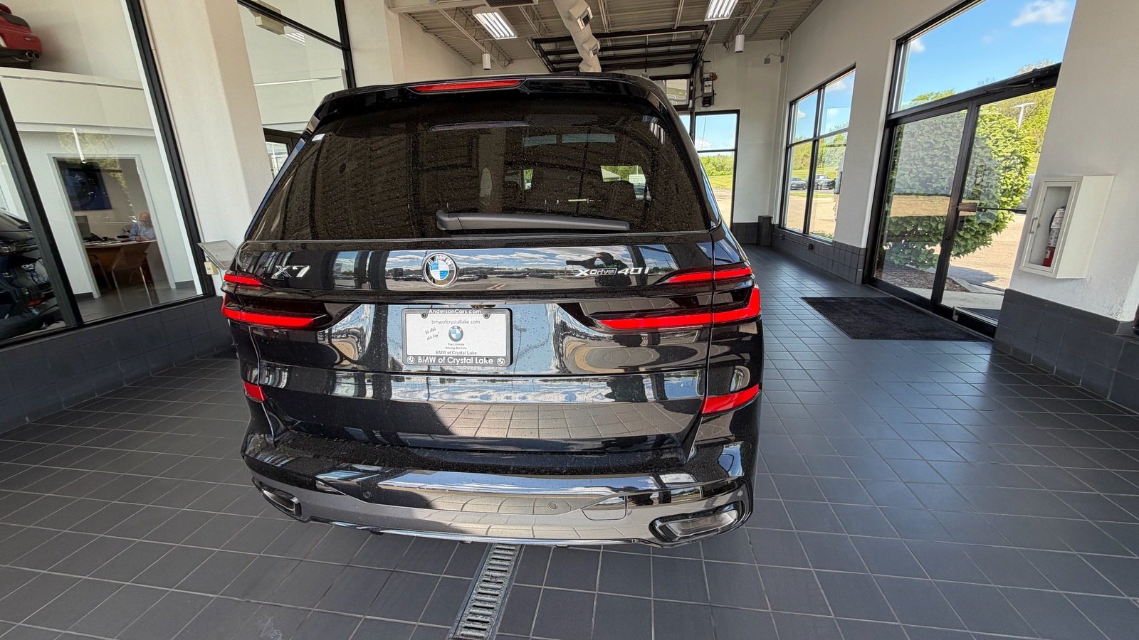 New 2026 BMW X7 xDrive40i w/ M Sport Package AWD/4WD image 4