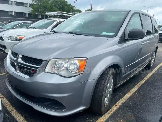 Used 2016 Dodge Grand Caravan SE w/ Quick Order Package 29E SE FWD image 3