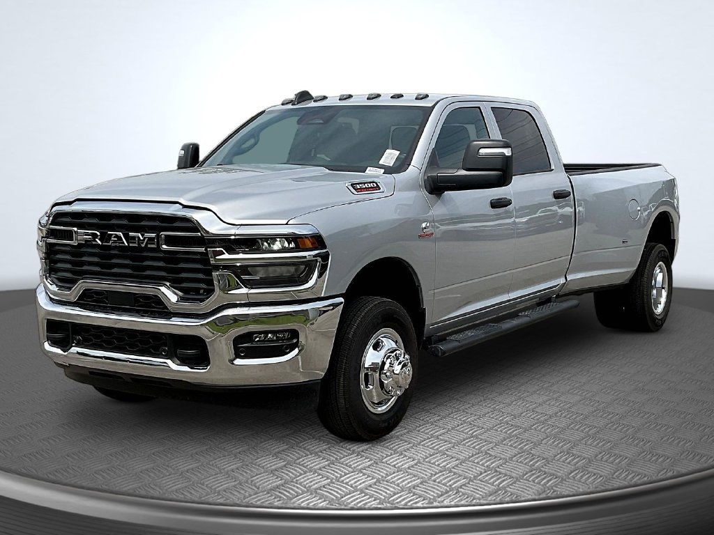 New 2026 RAM 3500 Tradesman AWD/4WD image 3