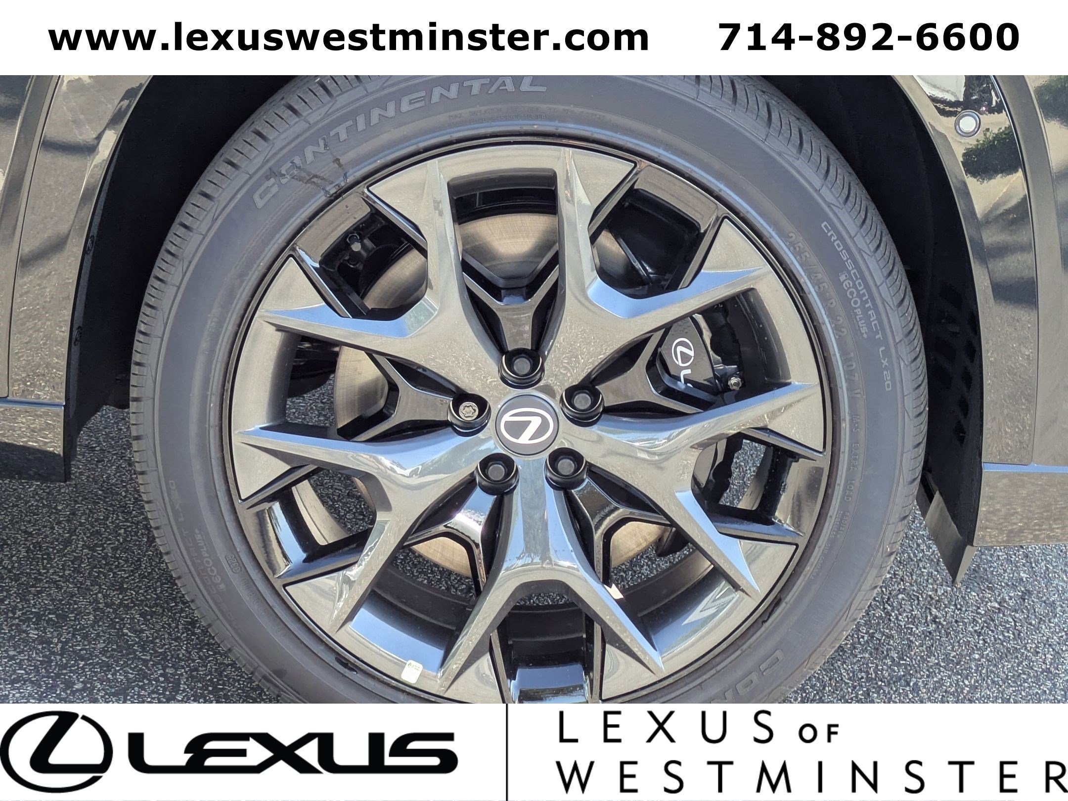 New 2026 Lexus TX 500h AWD image 2