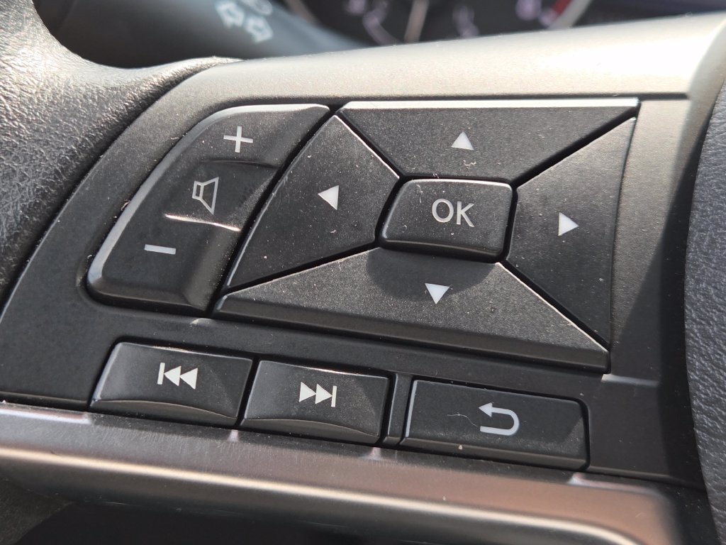 Certified 2025 Nissan Sentra SV FWD image 10
