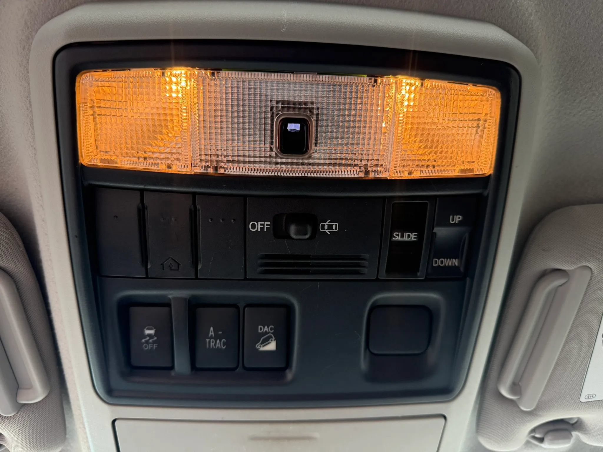 Used 2010 Toyota 4Runner SR5 AWD/4WD image 30