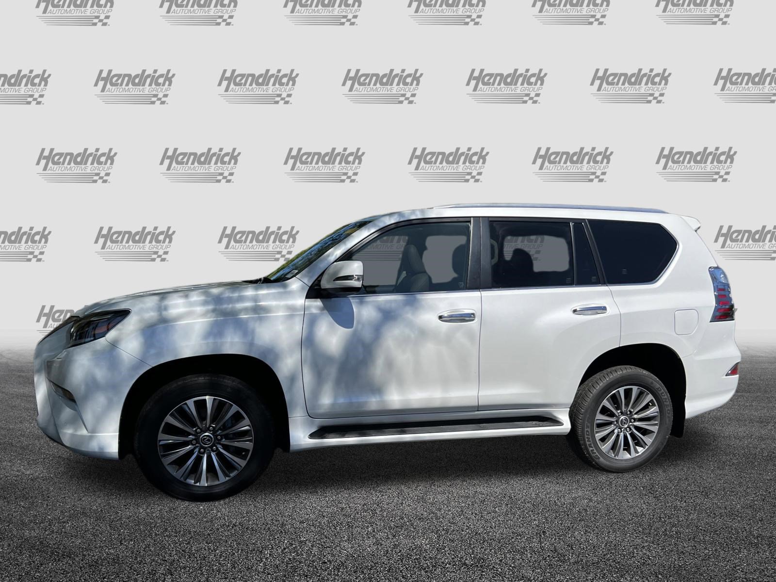 Used 2020 Lexus GX 460 Luxury w/ Accessory Package image 6