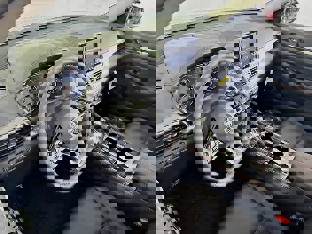 New 2025 Nissan Altima 2.5 SR image 9