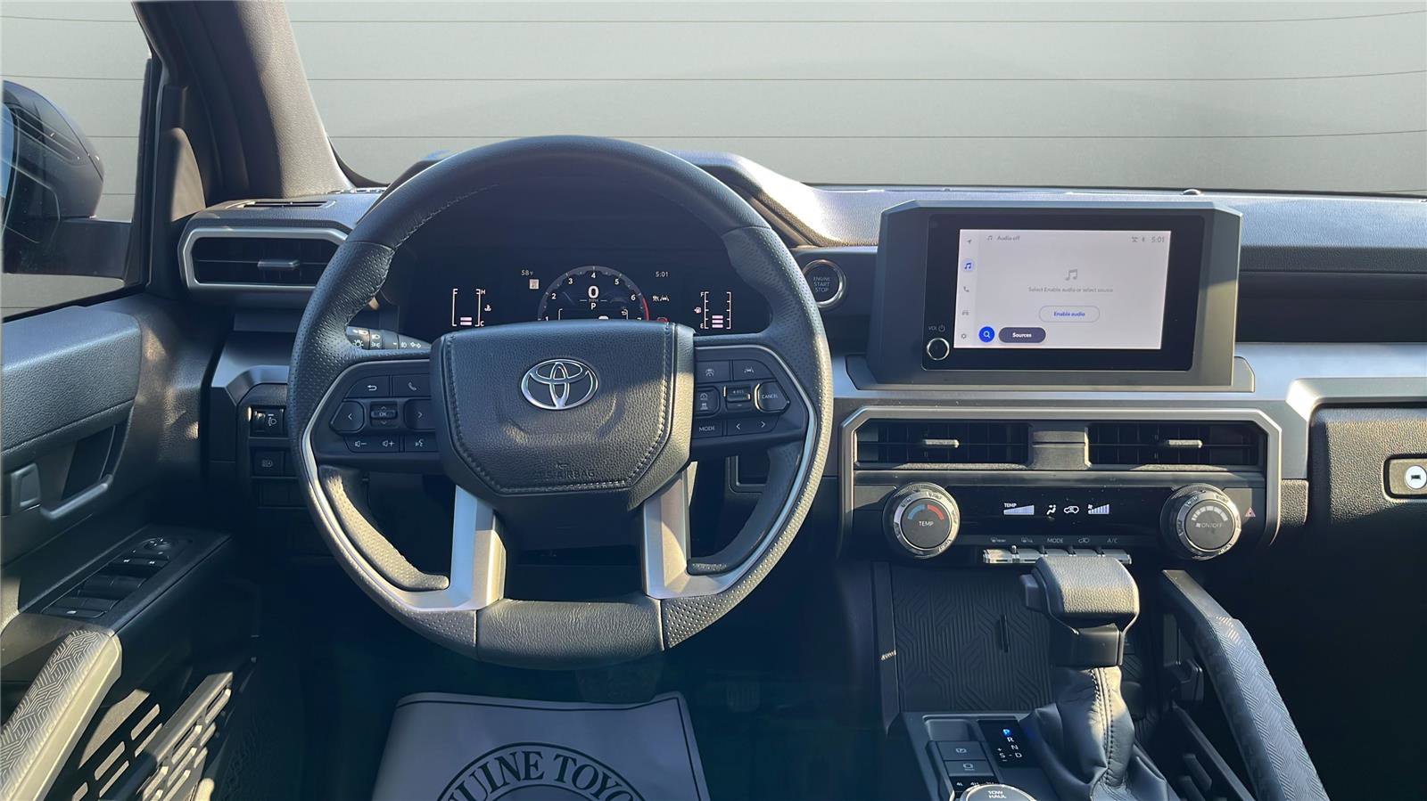 Used 2025 Toyota 4Runner SR5 image 11