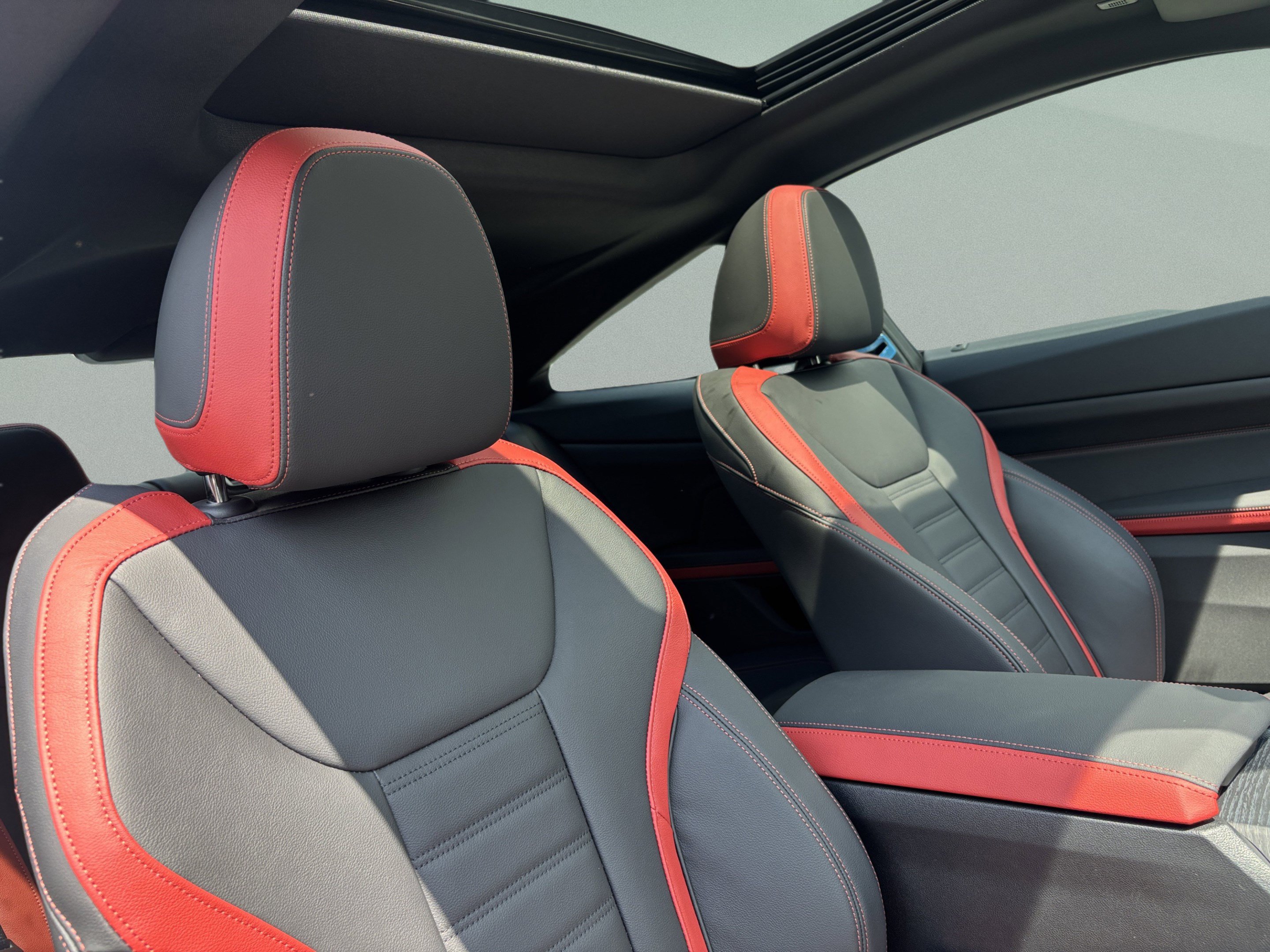 Used 2026 BMW 430i Coupe w/ M Sport Package RWD image 18