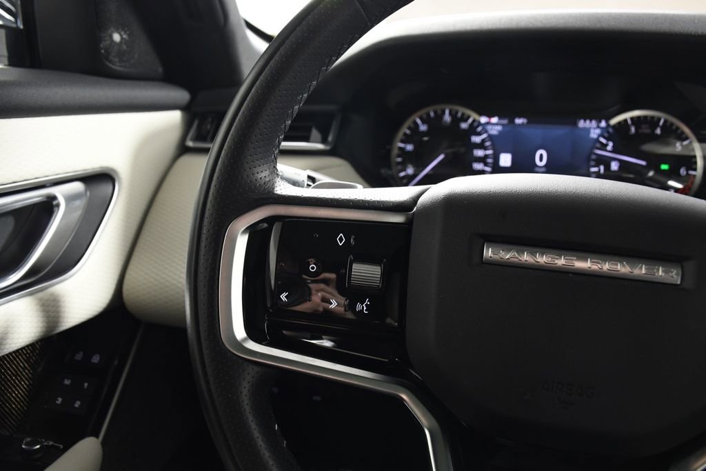 Used 2022 Land Rover Range Rover Velar R-Dynamic S AWD/4WD image 29