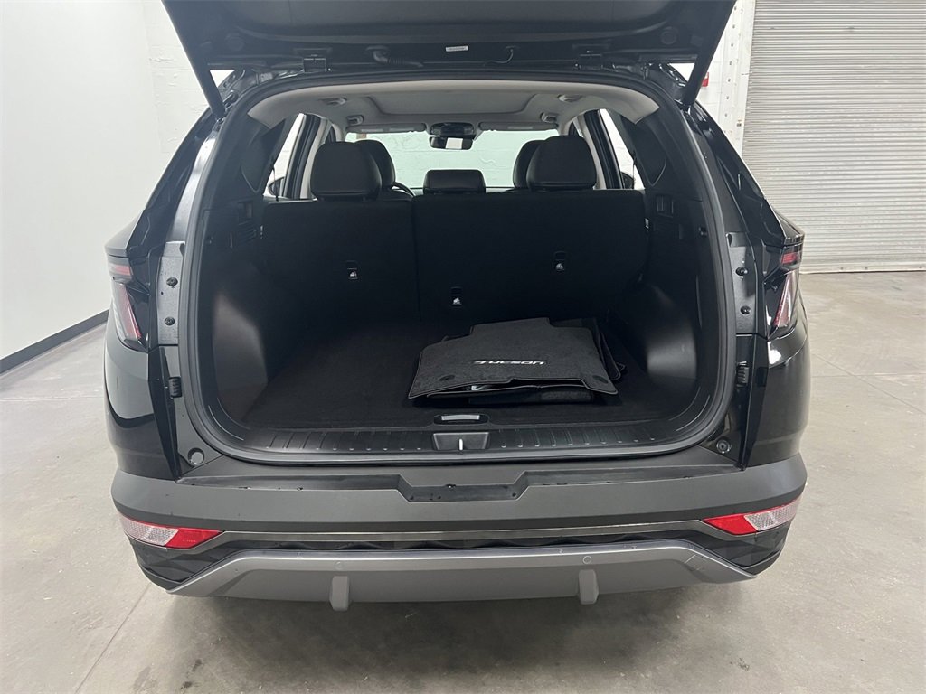 Used 2024 Hyundai Tucson Limited image 15