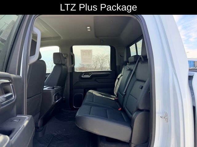 Used 2024 Chevrolet Silverado 3500 LTZ w/ LTZ Plus Package image 9