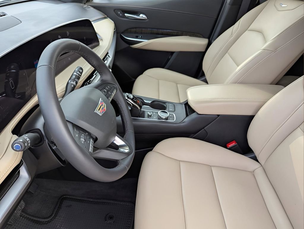 Certified 2024 Cadillac XT4 Premium Luxury image 8