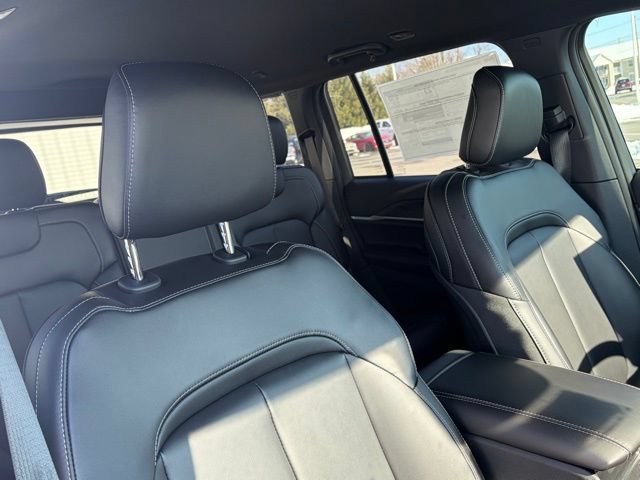 New 2026 Jeep Grand Cherokee Limited AWD/4WD image 32