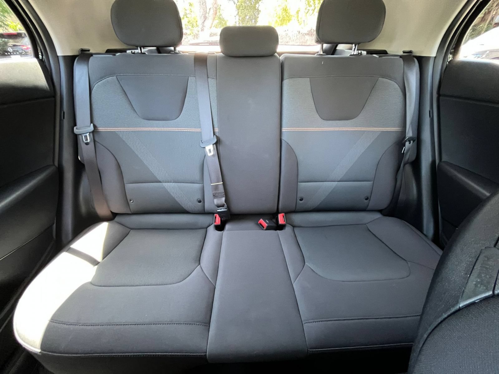Used 2026 Kia Niro LX FWD image 36