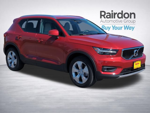 Used 2020 Volvo XC40 T5 Momentum AWD/4WD image 1