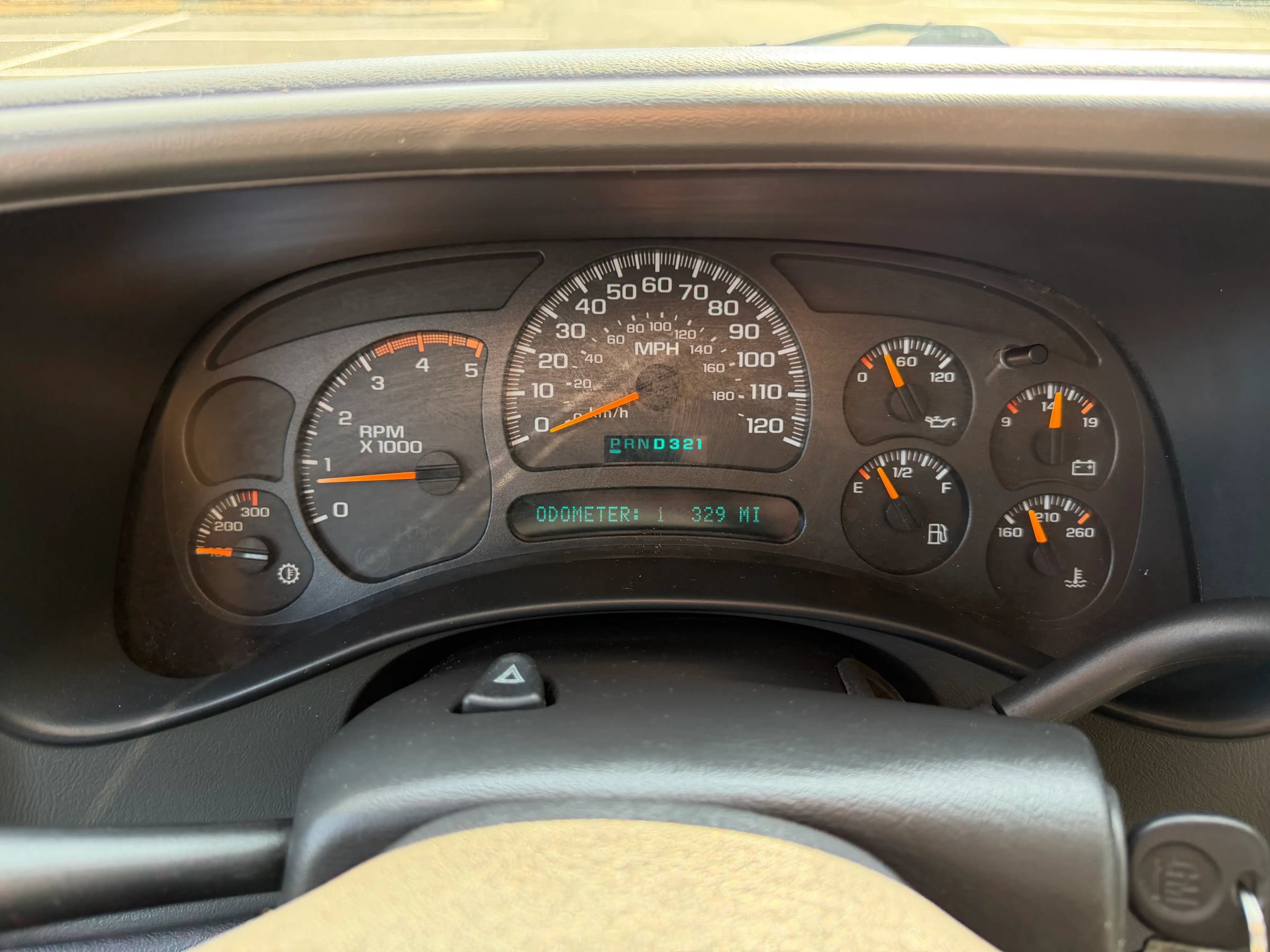 Used 2005 Chevrolet Silverado 2500 LS w/ Heavy-Duty Power Package AWD/4WD image 24